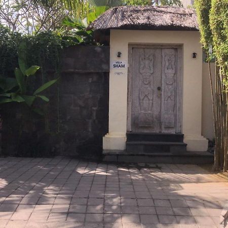 Villa Sham Seminyak Esterno foto